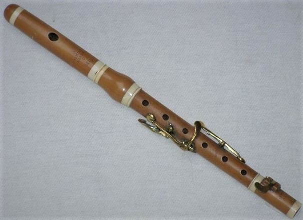 PICCOLO flute by Jean-François SIMIOT in LYON. (1769-1844)