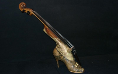 VIOLON SURREALISTE par Jacques GRANDCHAMP. XXème siècle